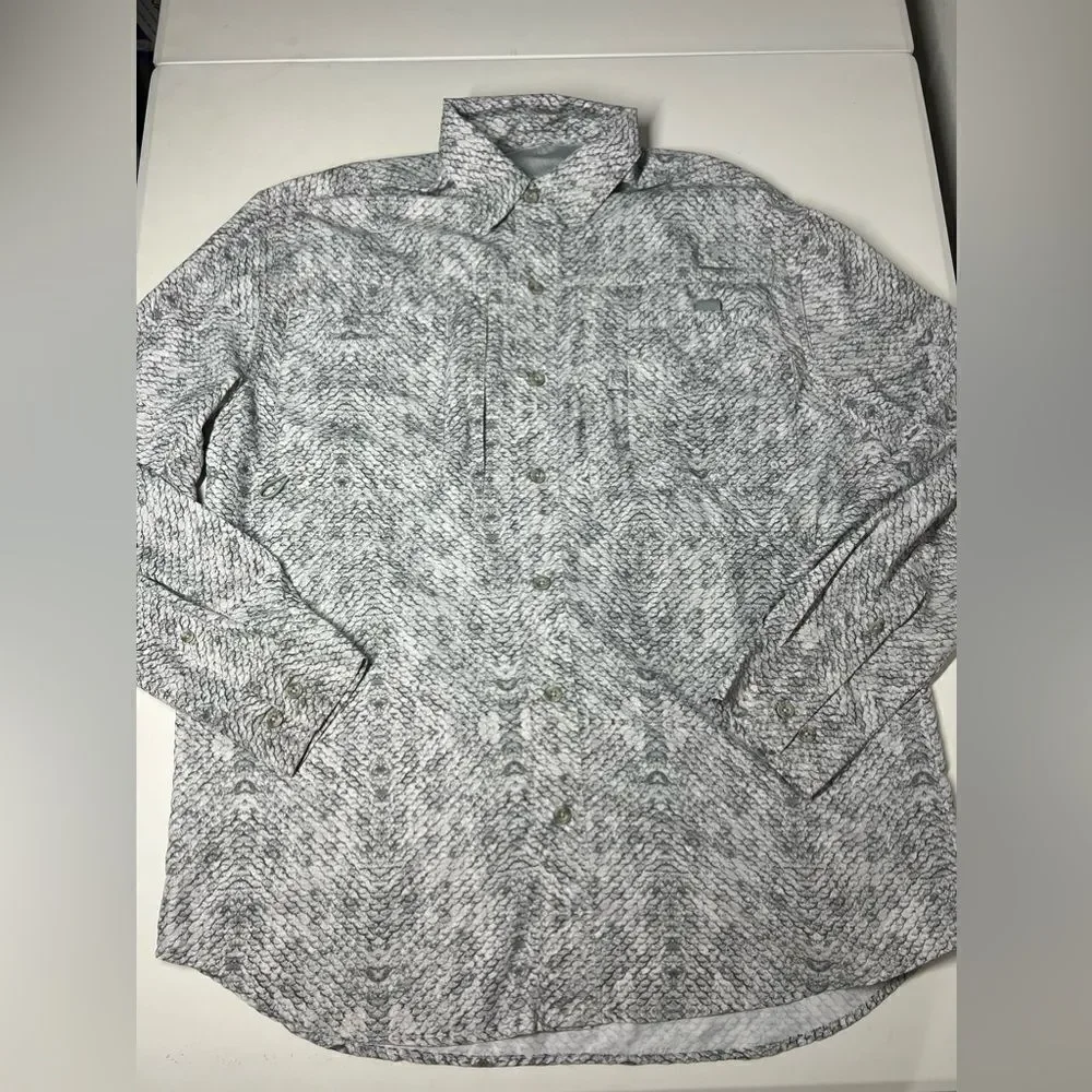 Reel Legends Shirt Mens Saltwater Gray White Button Up Long Sleeve Fishing Sz M